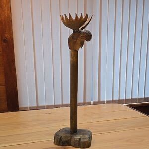 WOODEN RUSTIC MOOSE PAPER TOWEL HOLDER